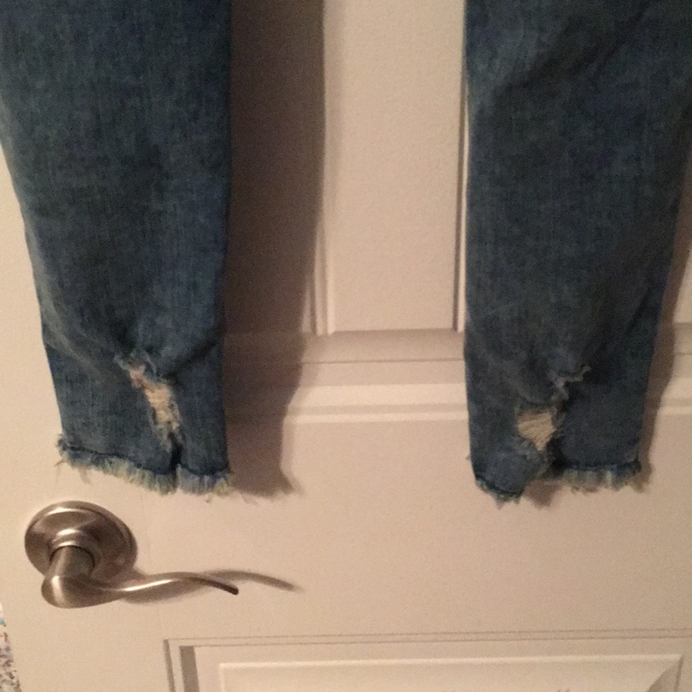 JEANS - Picture 7 of 8